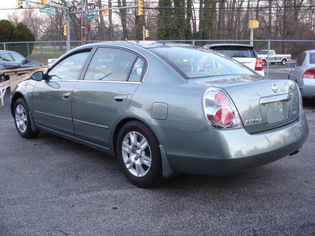 Nissan Altima 2005 photo 4