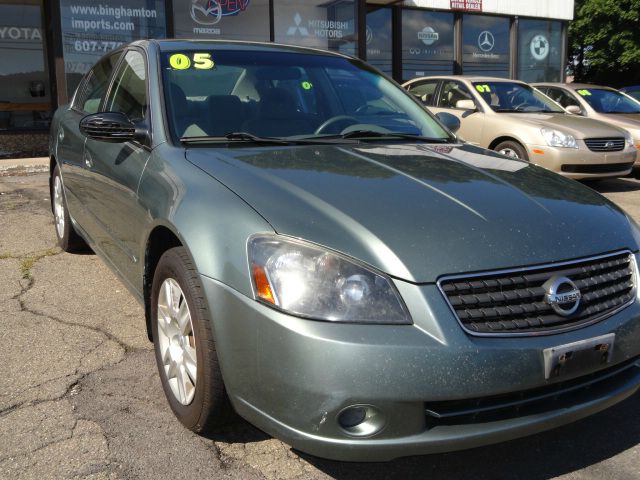 Nissan Altima 2005 photo 3