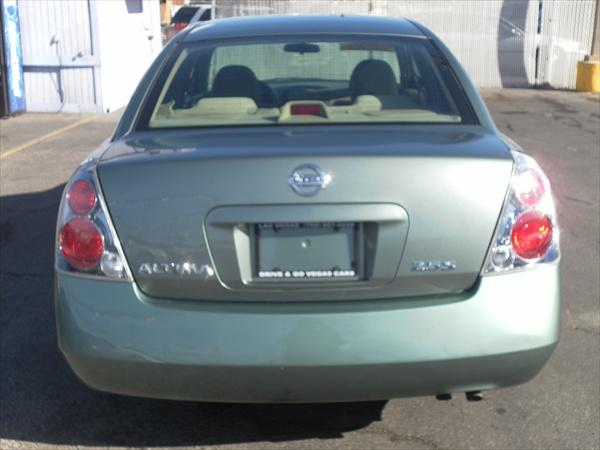 Nissan Altima 2005 photo 5