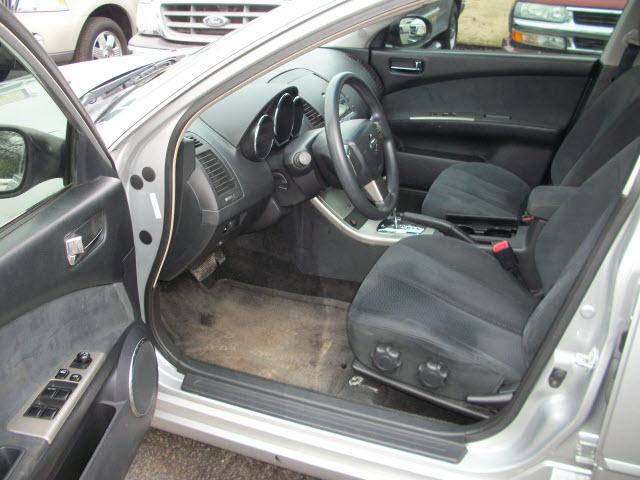 Nissan Altima 2005 photo 5