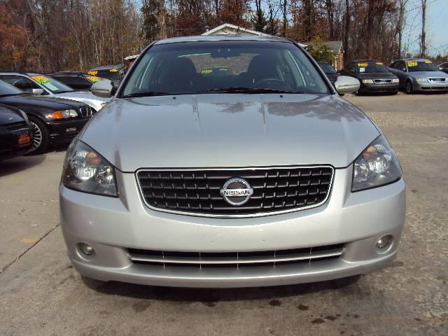 Nissan Altima 2005 photo 1