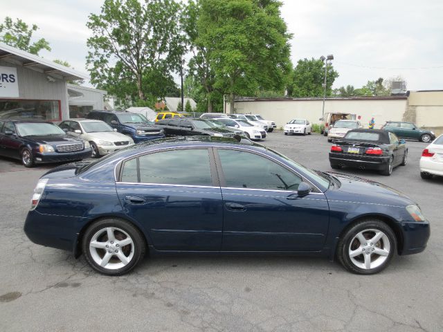 Nissan Altima 2005 photo 12