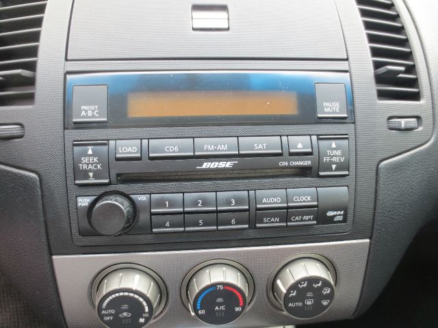 Nissan Altima 2005 photo 15