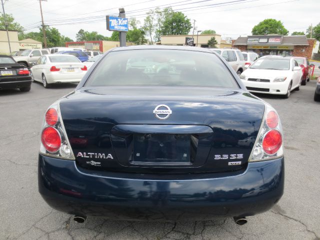 Nissan Altima 2005 photo 5