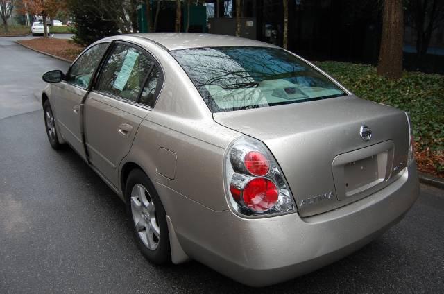 Nissan Altima 2005 photo 3