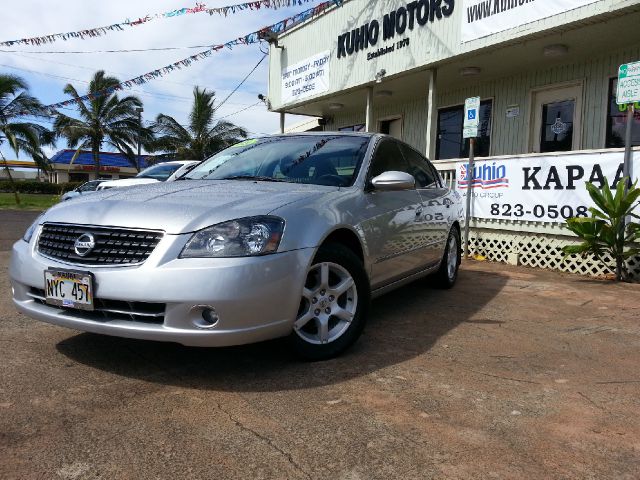 Nissan Altima 2005 photo 2