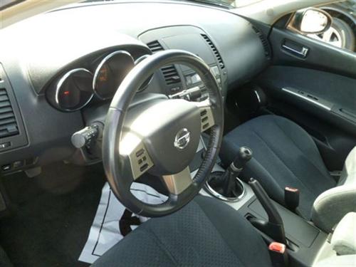 Nissan Altima 2005 photo 1