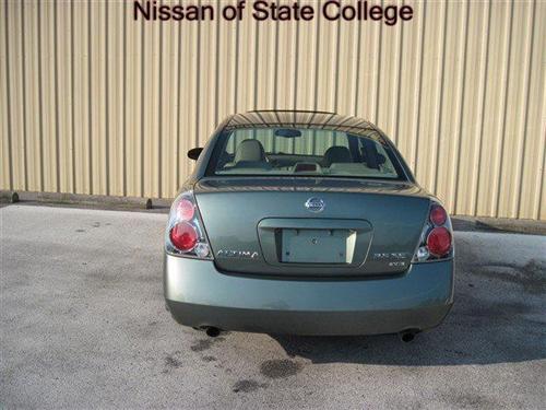 Nissan Altima 2005 photo 4