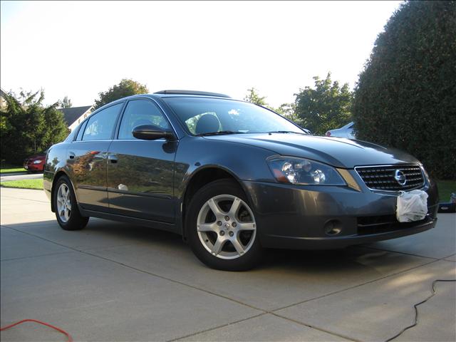 Nissan Altima XR Sedan