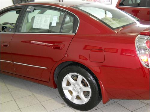 Nissan Altima 2005 photo 3