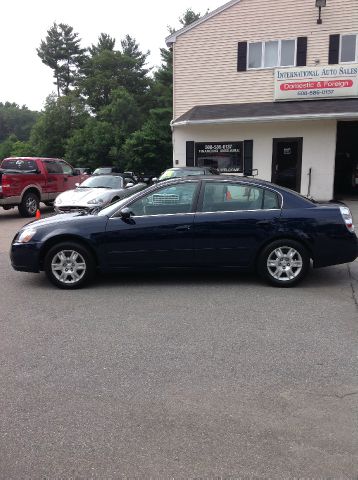 Nissan Altima 600sl Sedan