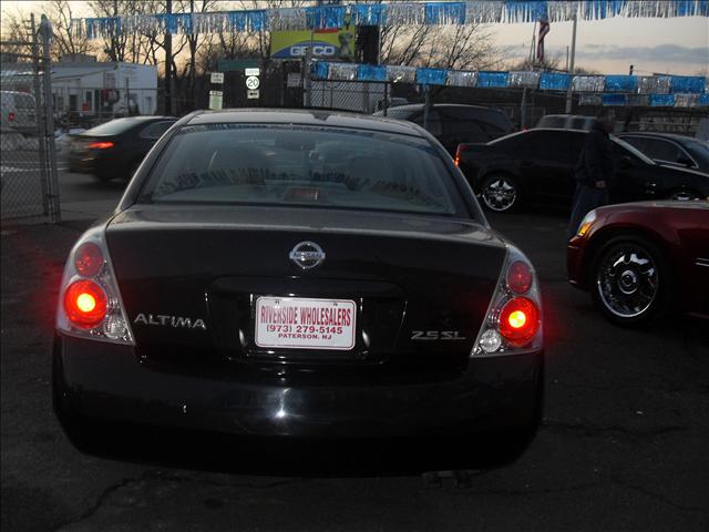Nissan Altima 2005 photo 4