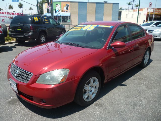 Nissan Altima 2005 photo 3