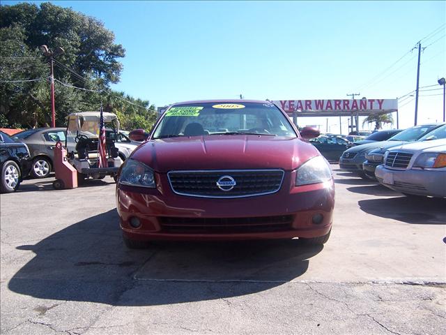 Nissan Altima 2005 photo 1