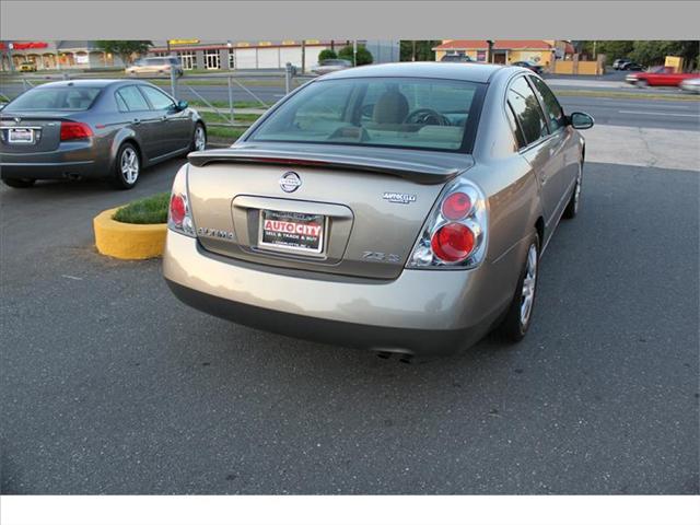 Nissan Altima 2005 photo 5