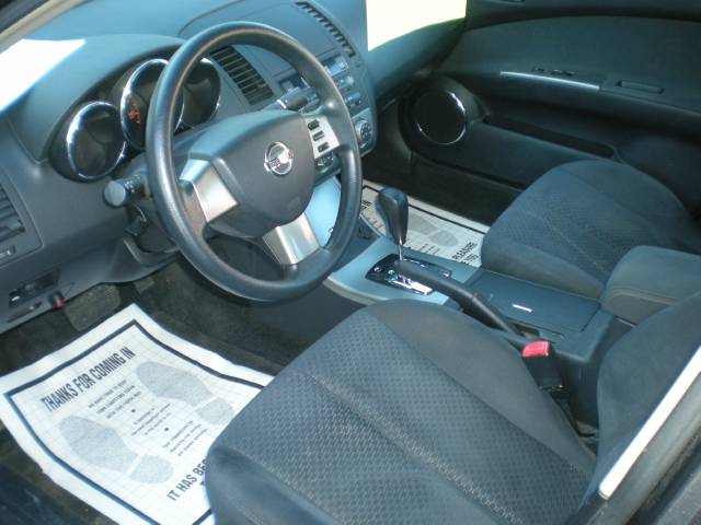 Nissan Altima 2005 photo 3