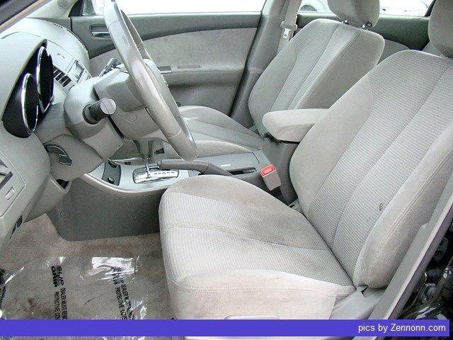 Nissan Altima 2005 photo 2
