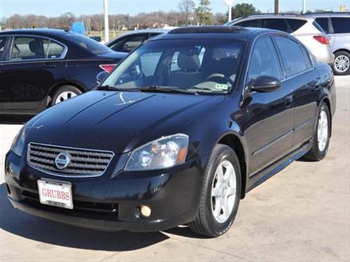 Nissan Altima 2005 photo 2