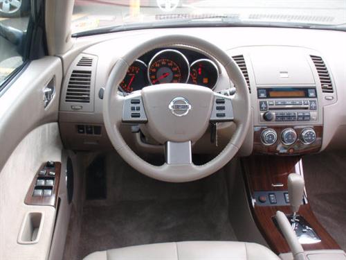 Nissan Altima 2005 photo 1
