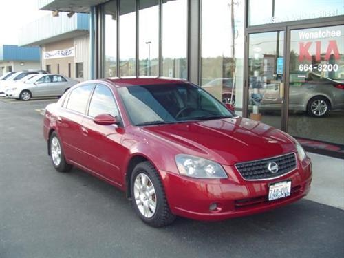 Nissan Altima 2005 photo 2
