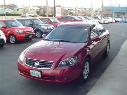 Nissan Altima 2005 photo 4