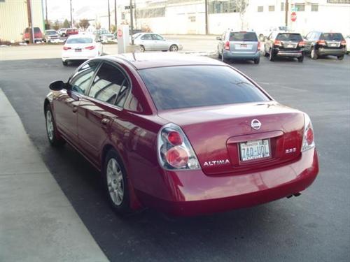 Nissan Altima 2005 photo 5