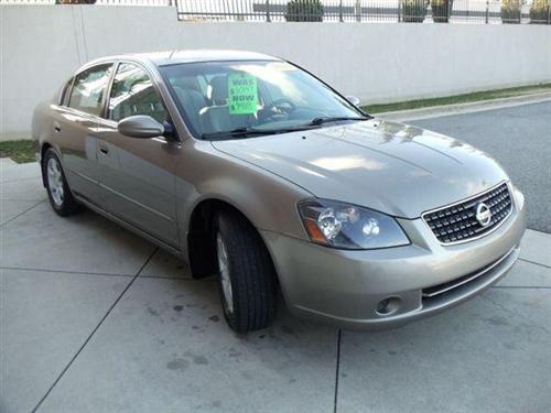 Nissan Altima 2005 photo 1