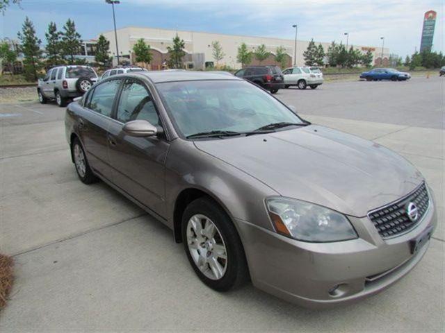 Nissan Altima 2005 photo 3