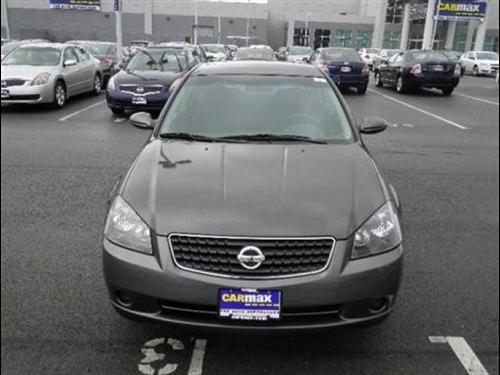 Nissan Altima 2005 photo 1