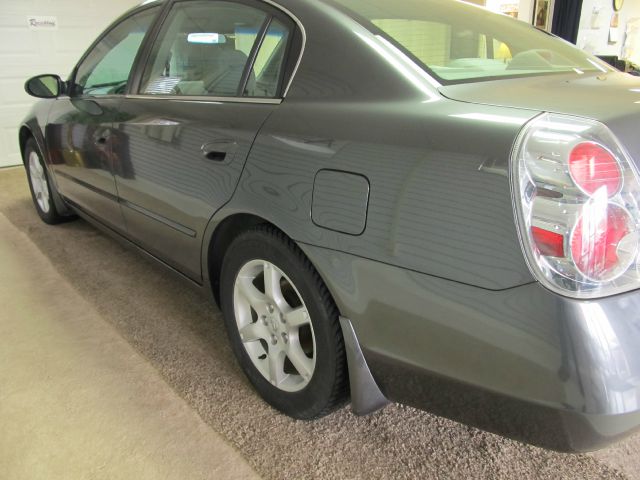 Nissan Altima 2005 photo 3
