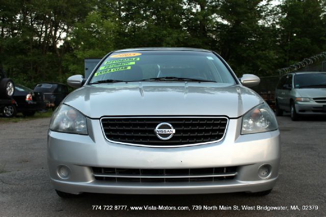 Nissan Altima 2005 photo 11