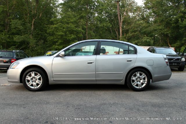 Nissan Altima 2005 photo 4