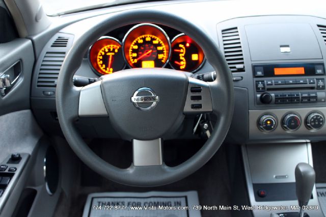 Nissan Altima 2005 photo 8