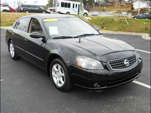 Nissan Altima SLT Quad Cab 2WD Other