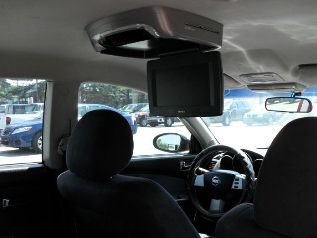 Nissan Altima Pickupslt Quad Cab SWB 4WD 4x4 Truck Sedan