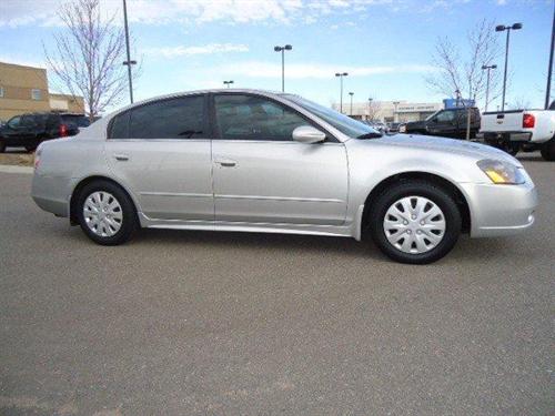 Nissan Altima 2005 photo 1