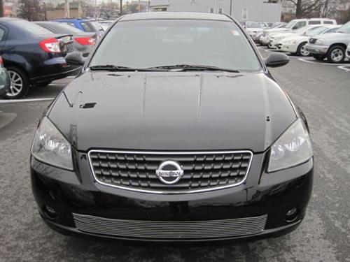 Nissan Altima 2005 photo 1