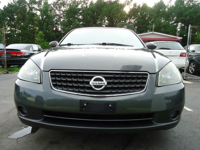 Nissan Altima 2005 photo 2