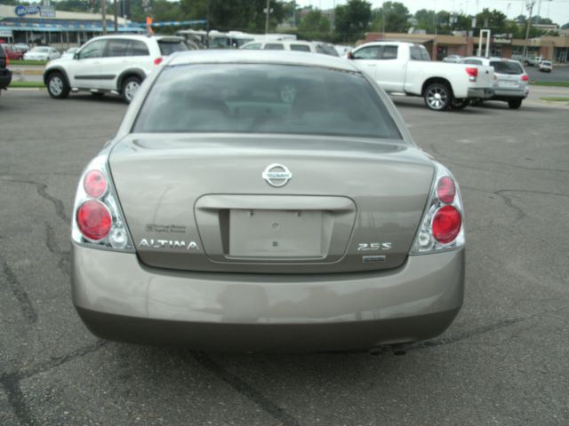 Nissan Altima 2006 photo 1
