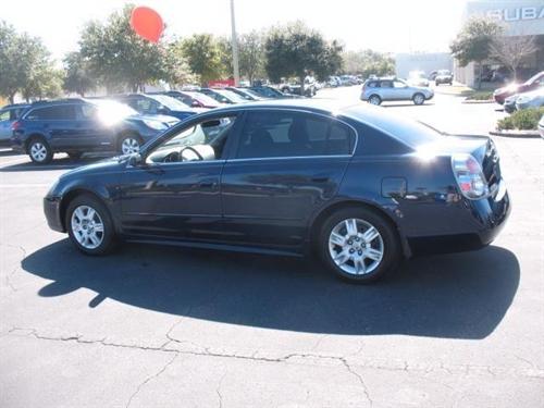 Nissan Altima 2006 photo 4