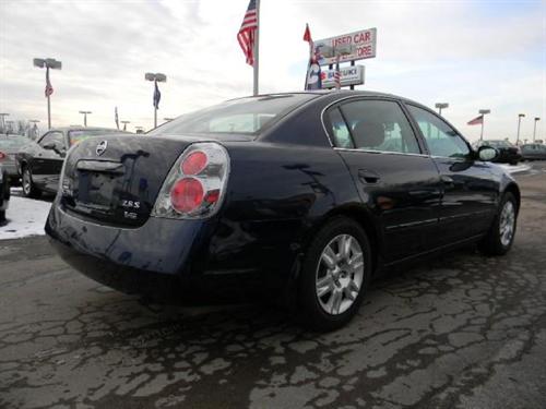 Nissan Altima 2006 photo 2