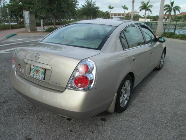 Nissan Altima 2006 photo 3