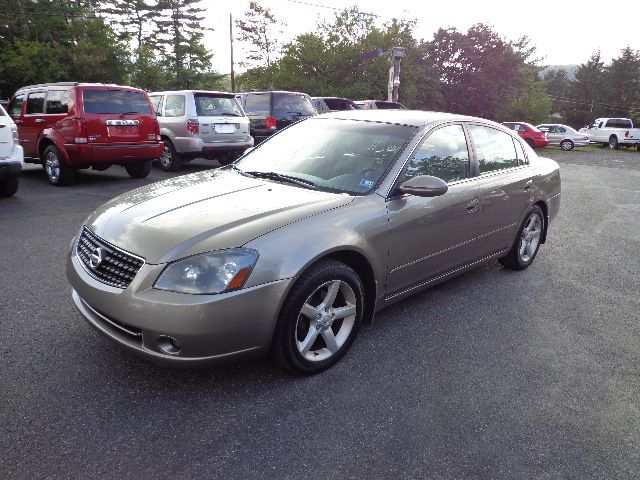 Nissan Altima LE Sedan