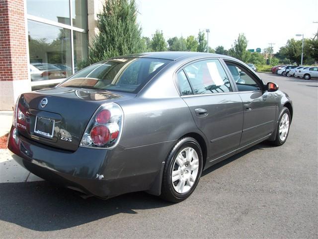 Nissan Altima 2006 photo 2