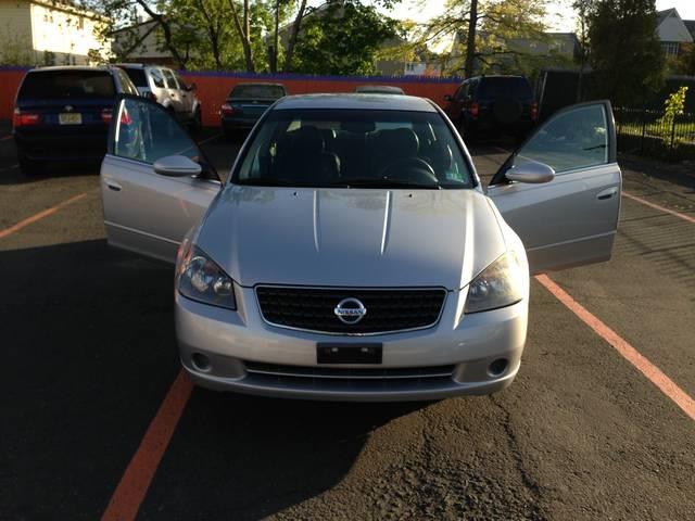 Nissan Altima 2006 photo 1