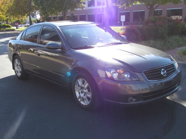Nissan Altima 2006 photo 1