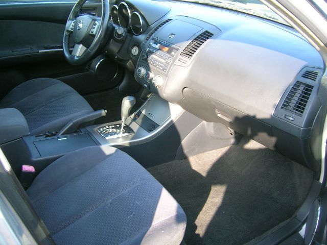 Nissan Altima 2006 photo 1