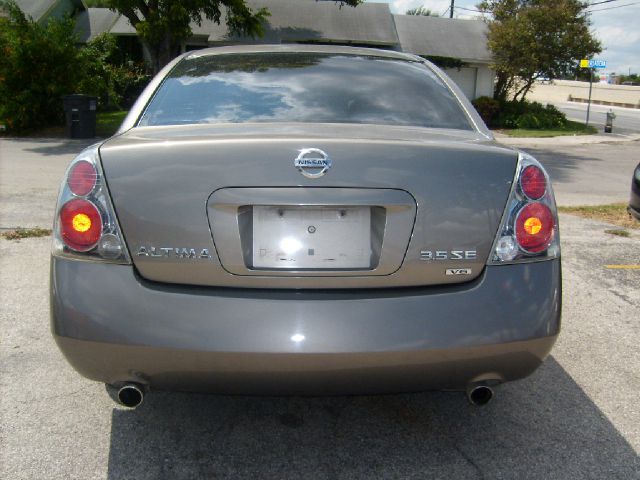 Nissan Altima 2006 photo 2