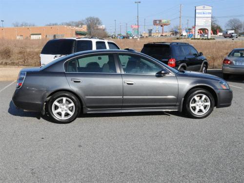 Nissan Altima 2006 photo 1