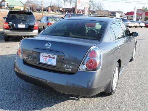 Nissan Altima 2006 photo 2